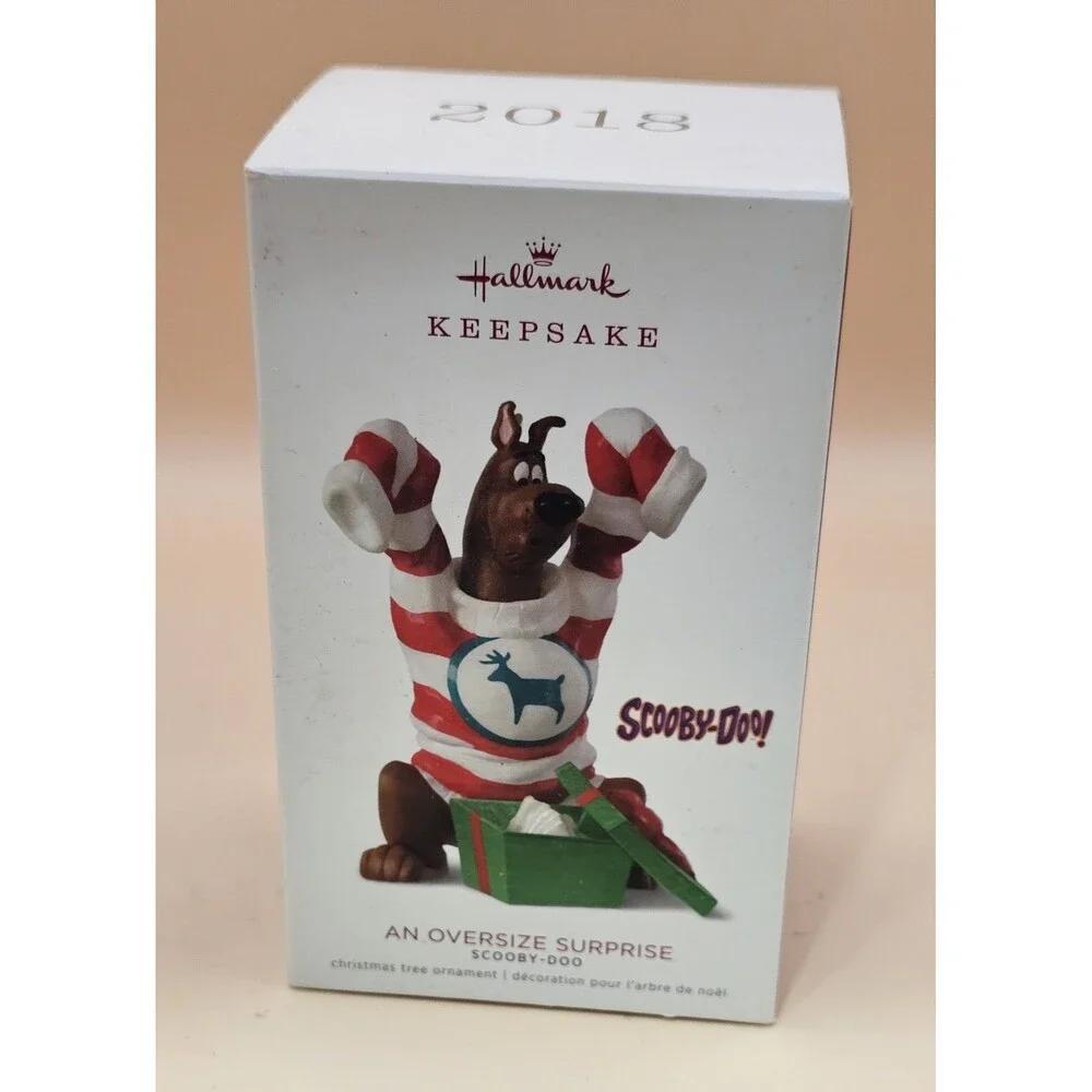 2018 Hallmark Keepsake Christmas Ornament - Scooby-Doo An Oversize Surprise